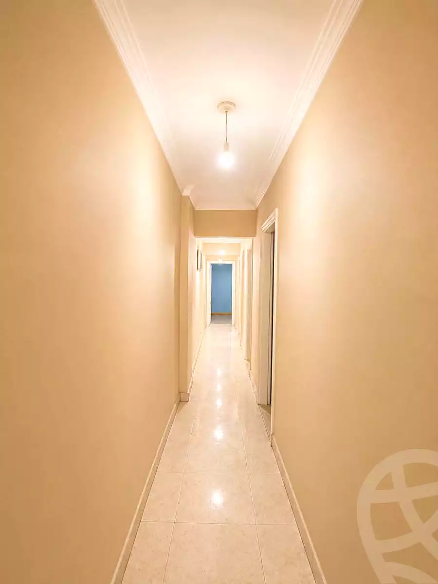 https://aqarmap.com.eg/en/listing/7173166-for-sale-alexandria-camp-cesar-port-said-street