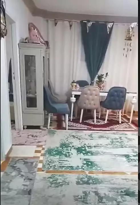 https://aqarmap.com.eg/en/listing/7173170-for-sale-alexandria-al-agamy-bw-ywsf
