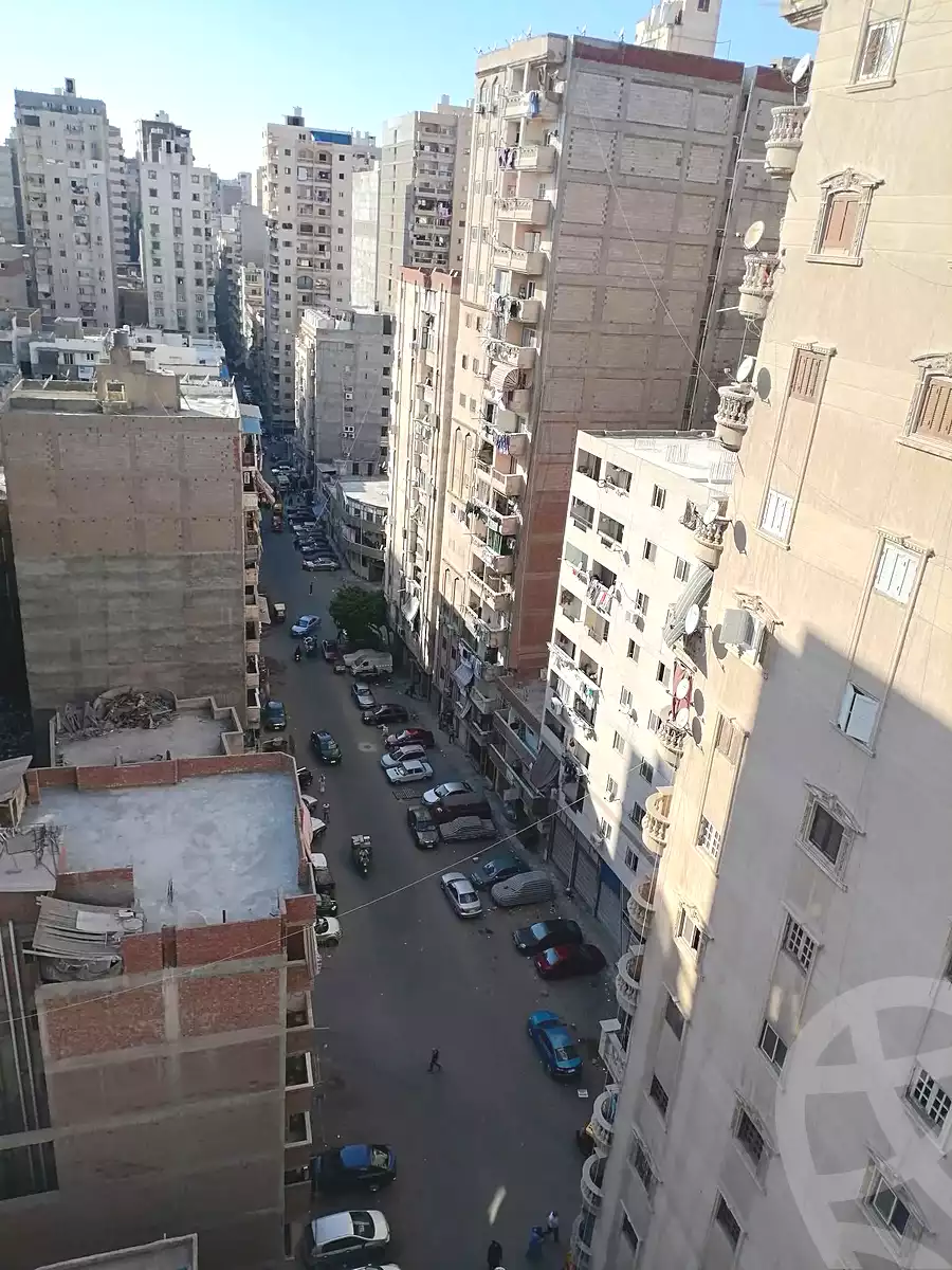 https://aqarmap.com.eg/ar/listing/7173187-for-sale-alexandria-sydy-bshr-sydy-bshr-qbly-hassan-refaat-st