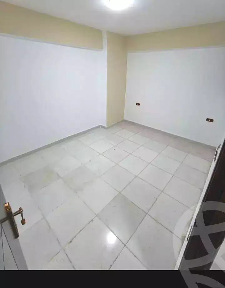 https://aqarmap.com.eg/ar/listing/7173259-for-sale-alexandria-lsywf-el-falki