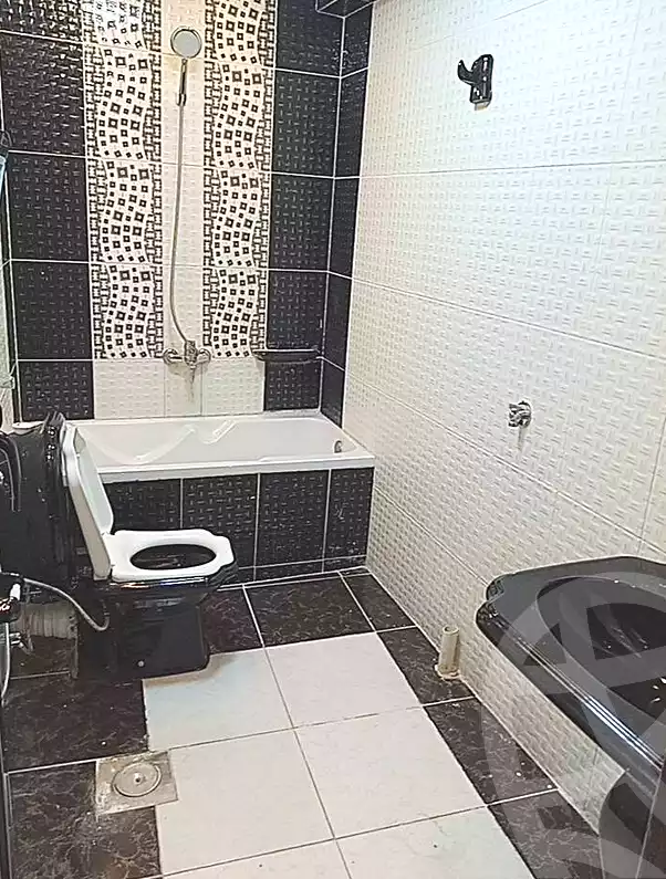 https://aqarmap.com.eg/en/listing/7173345-for-sale-alexandria-el-mandara-alex-el-mandara-bahri