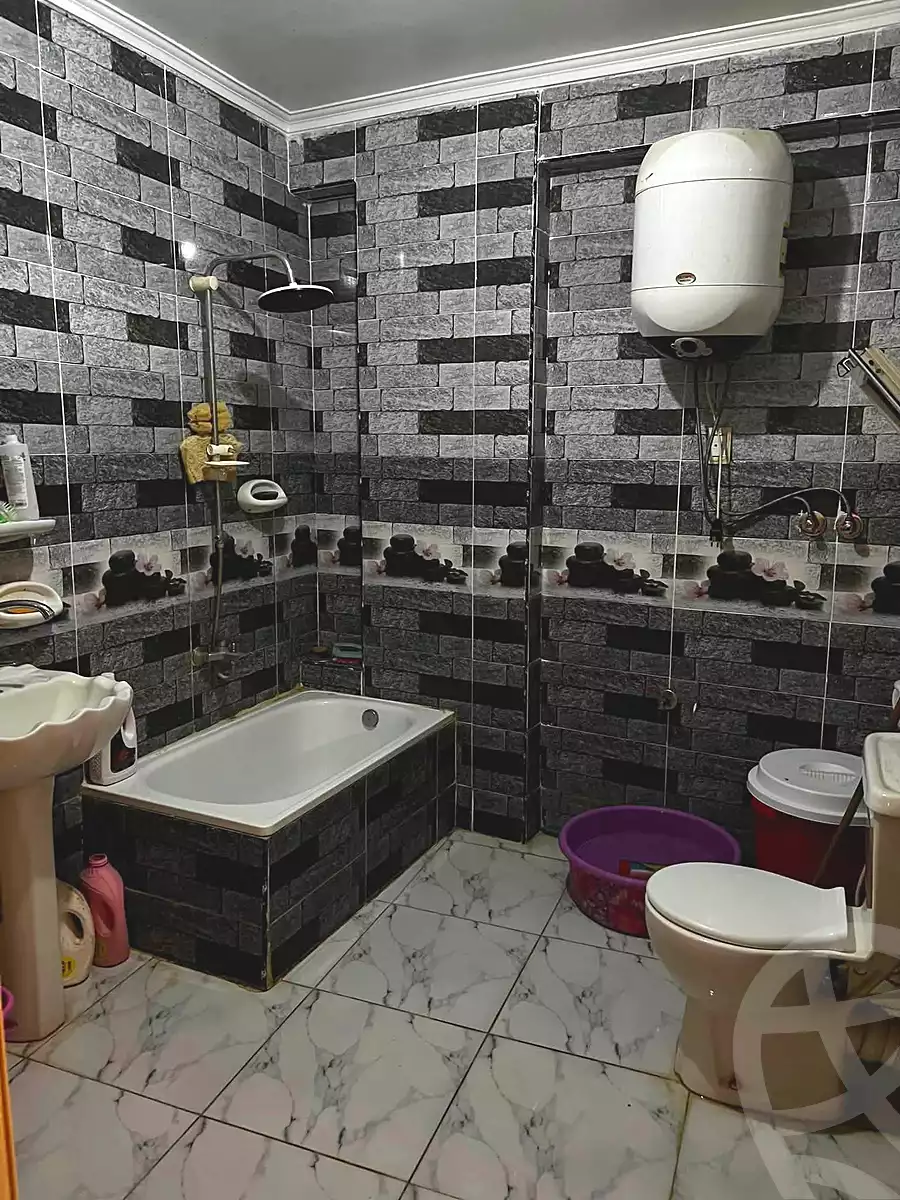 https://aqarmap.com.eg/ar/listing/7173383-for-sale-cairo-faisal-el-tawabeq-el-shaheed-ahmed-hamdy-st