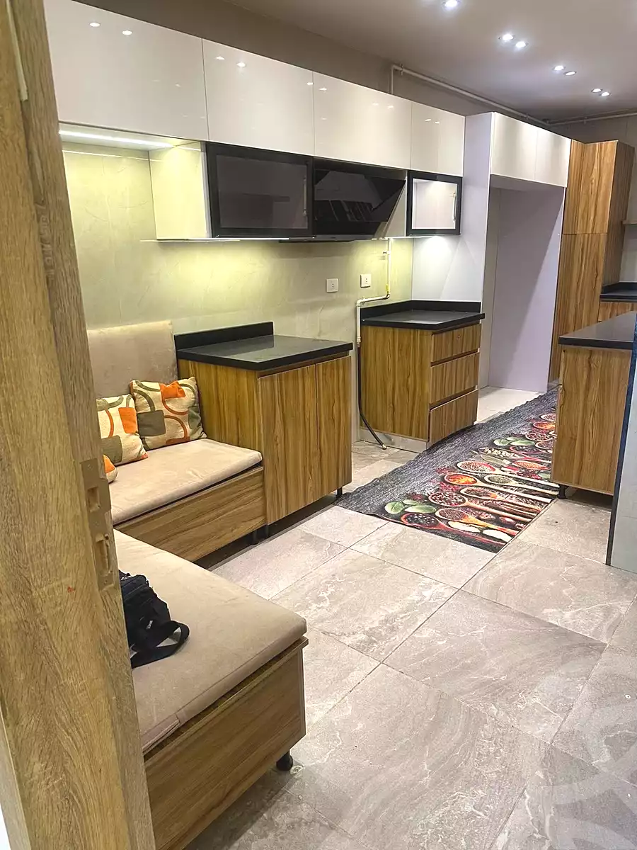 https://aqarmap.com.eg/en/listing/7173571-for-rent-cairo-new-cairo-compounds-fifth-square