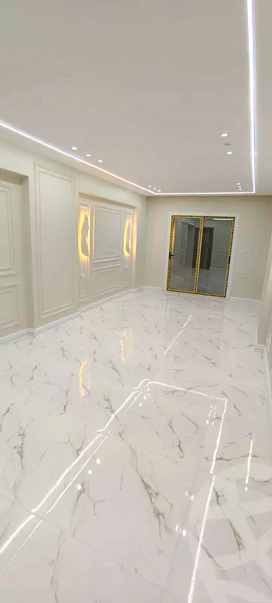 https://aqarmap.com.eg/en/listing/7173827-for-sale-alexandria-al-agamy-el-hanouvel