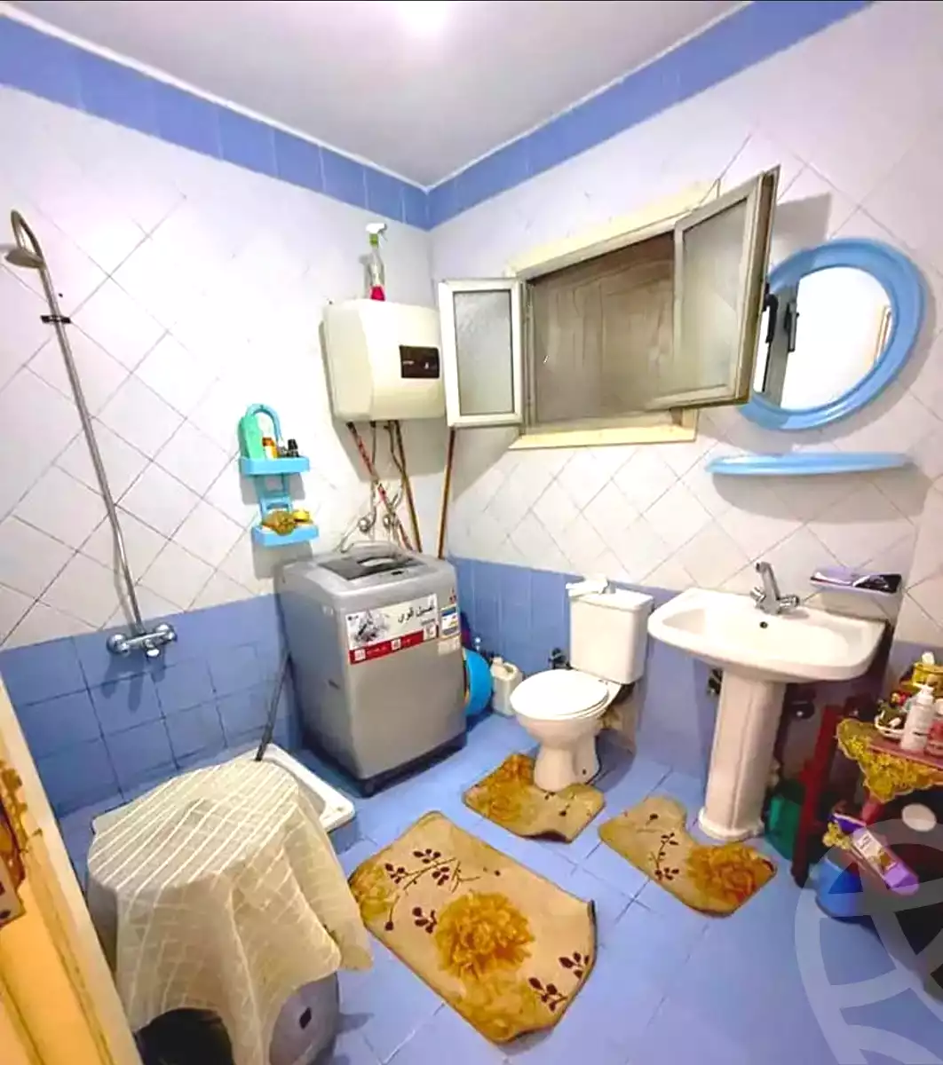 https://aqarmap.com.eg/en/listing/7174019-for-sale-alexandria-el-saraya-el-geish-rd
