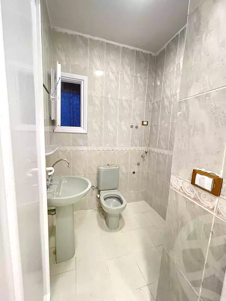 https://aqarmap.com.eg/en/listing/7174310-for-sale-alexandria-al-agamy-shataa-el-nakheel