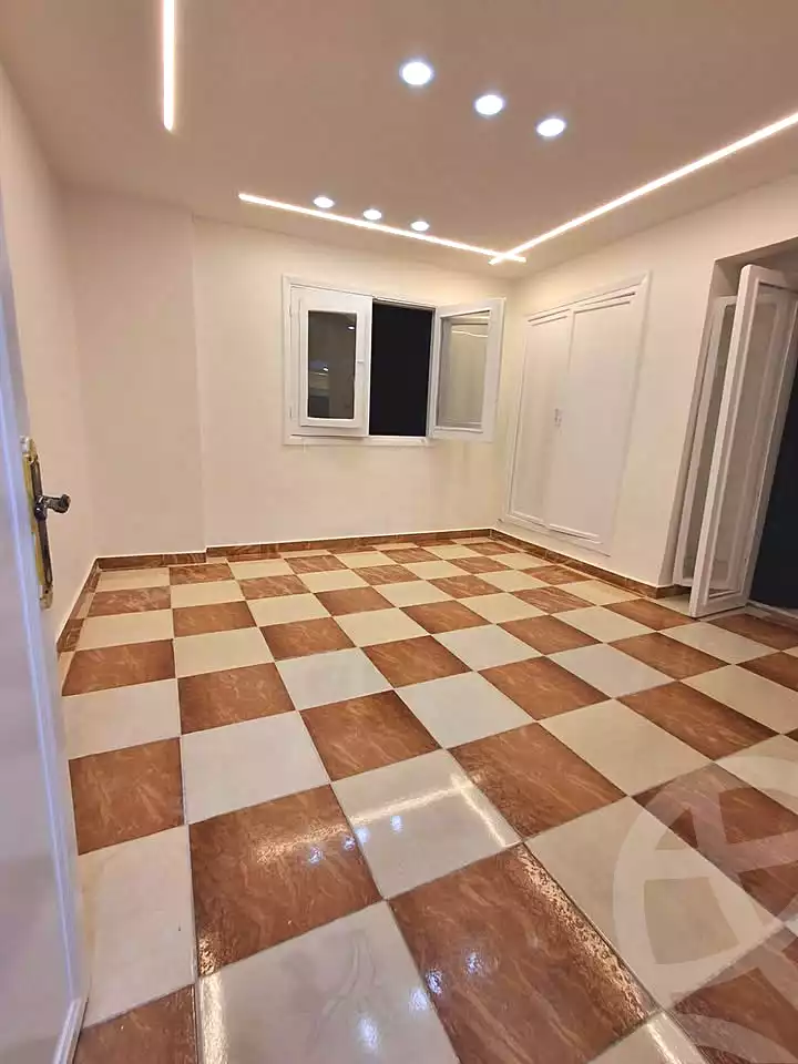 https://aqarmap.com.eg/en/listing/7174441-for-sale-alexandria-al-agamy-shataa-el-nakheel