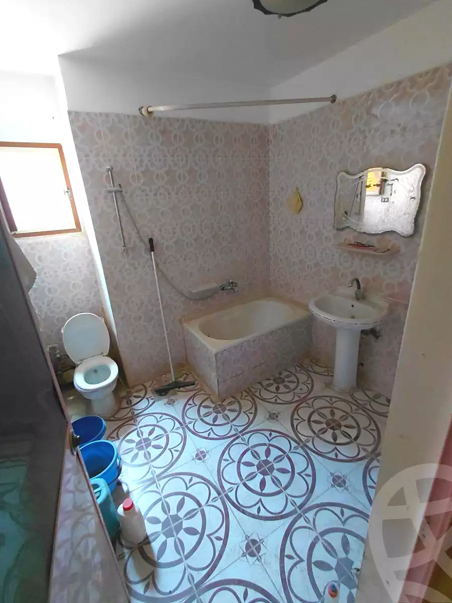 https://aqarmap.com.eg/ar/listing/7174495-for-sale-alexandria-al-agamy-lbytsh-el-hay-st