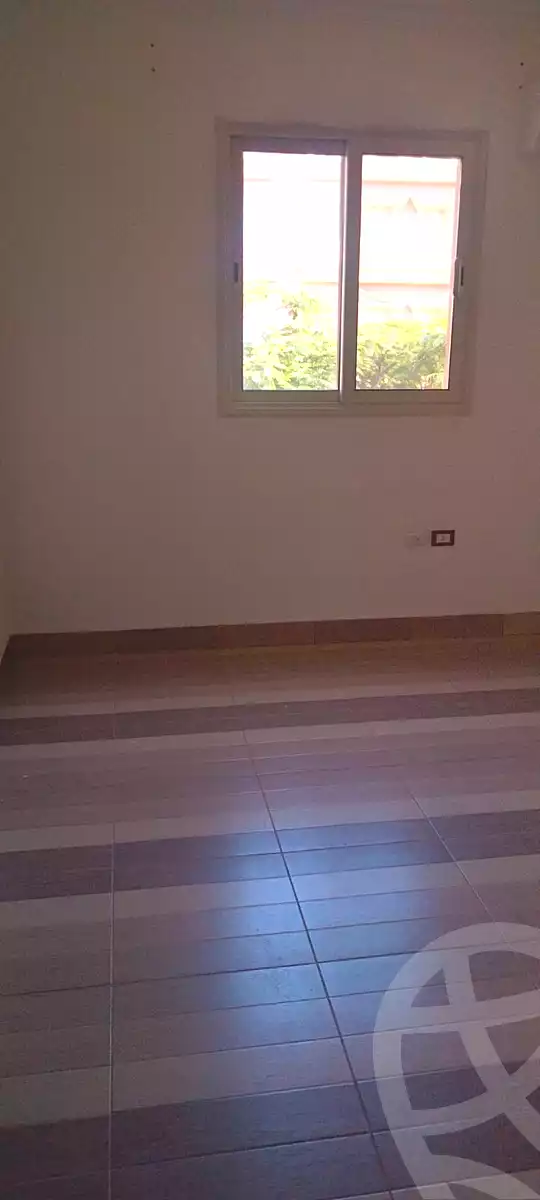 https://aqarmap.com.eg/en/listing/7174533-for-sale-cairo-new-cairo-gharb-arabila-doctor-hani-maher-st