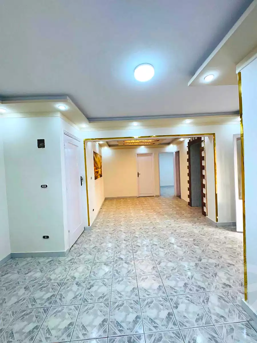 https://aqarmap.com.eg/ar/listing/7174562-for-sale-alexandria-al-agamy-shataa-el-nakheel
