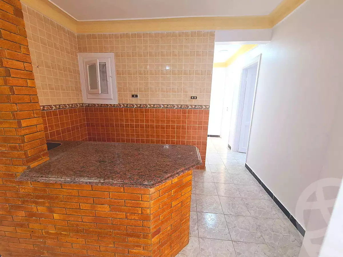 https://aqarmap.com.eg/ar/listing/7174616-for-sale-alexandria-al-agamy-shataa-el-nakheel