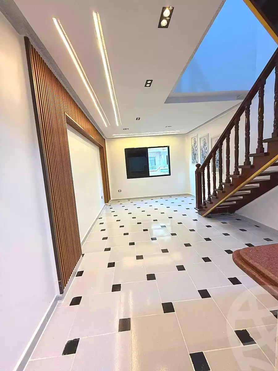 https://aqarmap.com.eg/ar/listing/7174646-for-sale-alexandria-al-agamy-shataa-el-nakheel