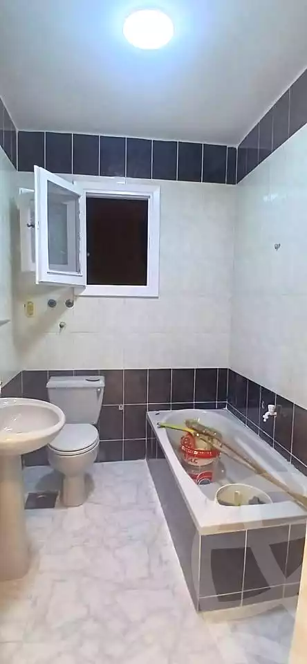 https://aqarmap.com.eg/en/listing/7174762-for-sale-alexandria-al-agamy-shataa-el-nakheel