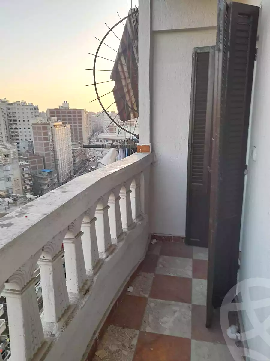 https://aqarmap.com.eg/ar/listing/7174768-for-sale-alexandria-el-asafra-shr-45