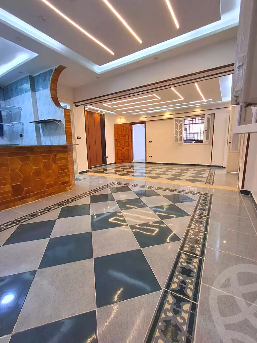 https://aqarmap.com.eg/ar/listing/7174799-for-sale-alexandria-al-agamy-shataa-el-nakheel
