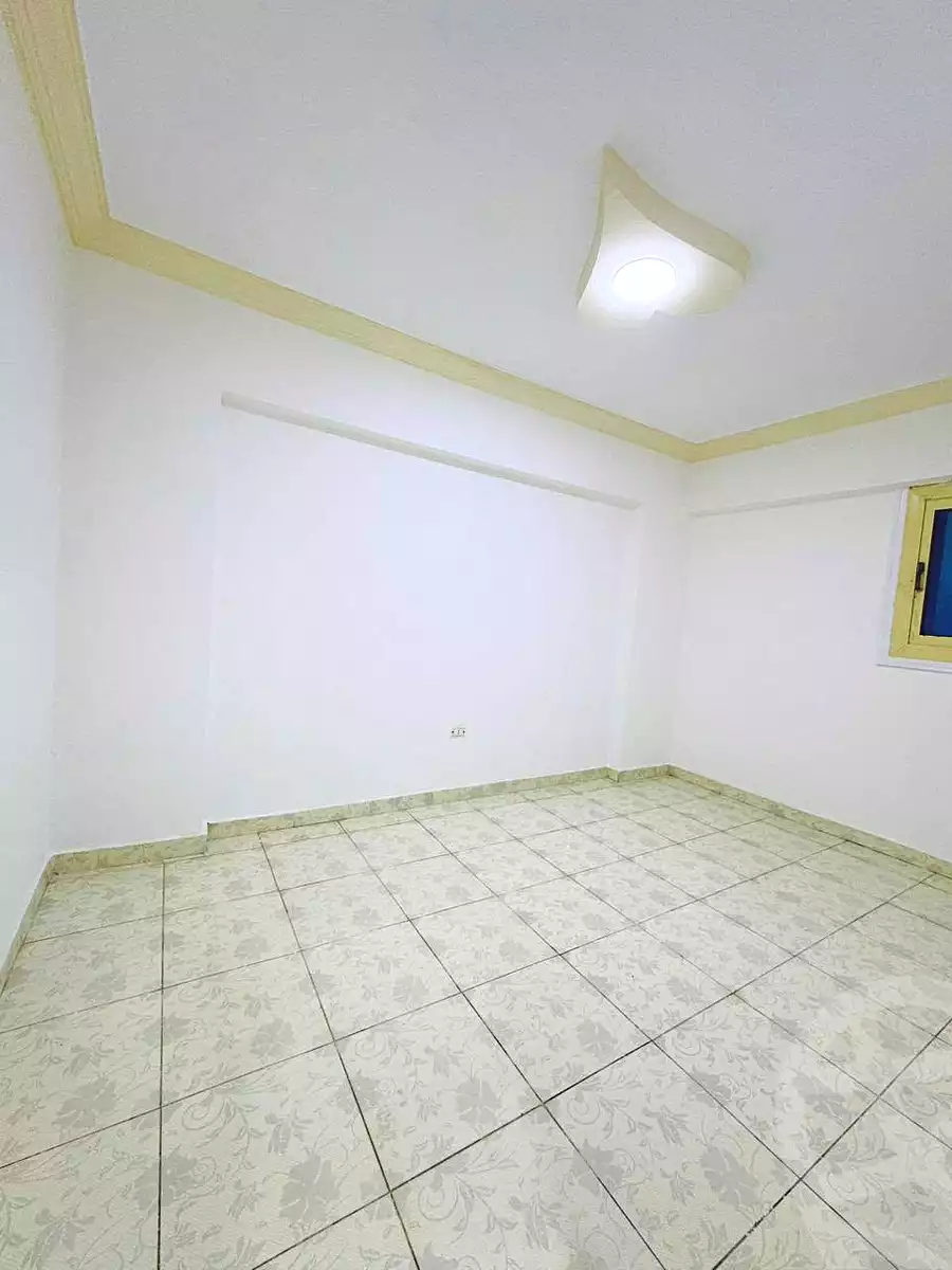 https://aqarmap.com.eg/ar/listing/7174869-for-sale-alexandria-al-agamy-shataa-el-nakheel-street-27
