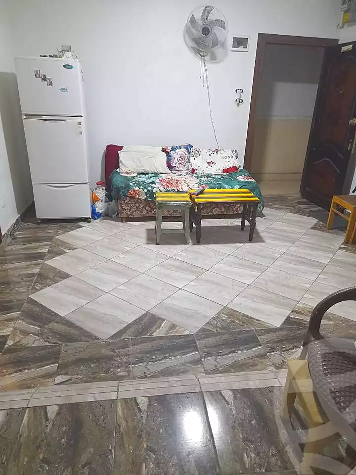 https://aqarmap.com.eg/en/listing/7174893-for-sale-alexandria-el-asafra-l-sfr-qbly-el-tahrir-mosque-st