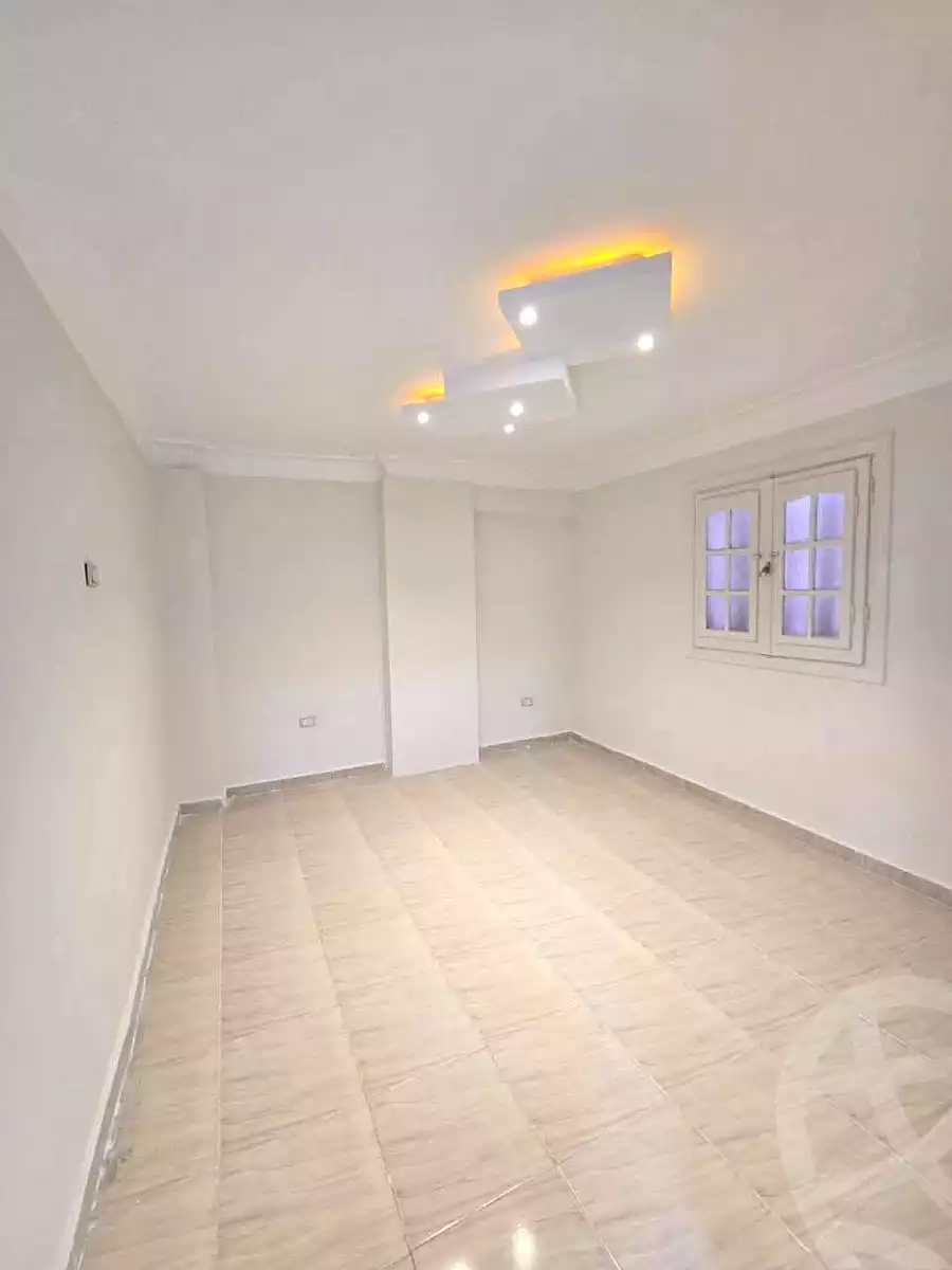 https://aqarmap.com.eg/ar/listing/7174938-for-sale-alexandria-al-agamy-lbytsh-el-hay-st