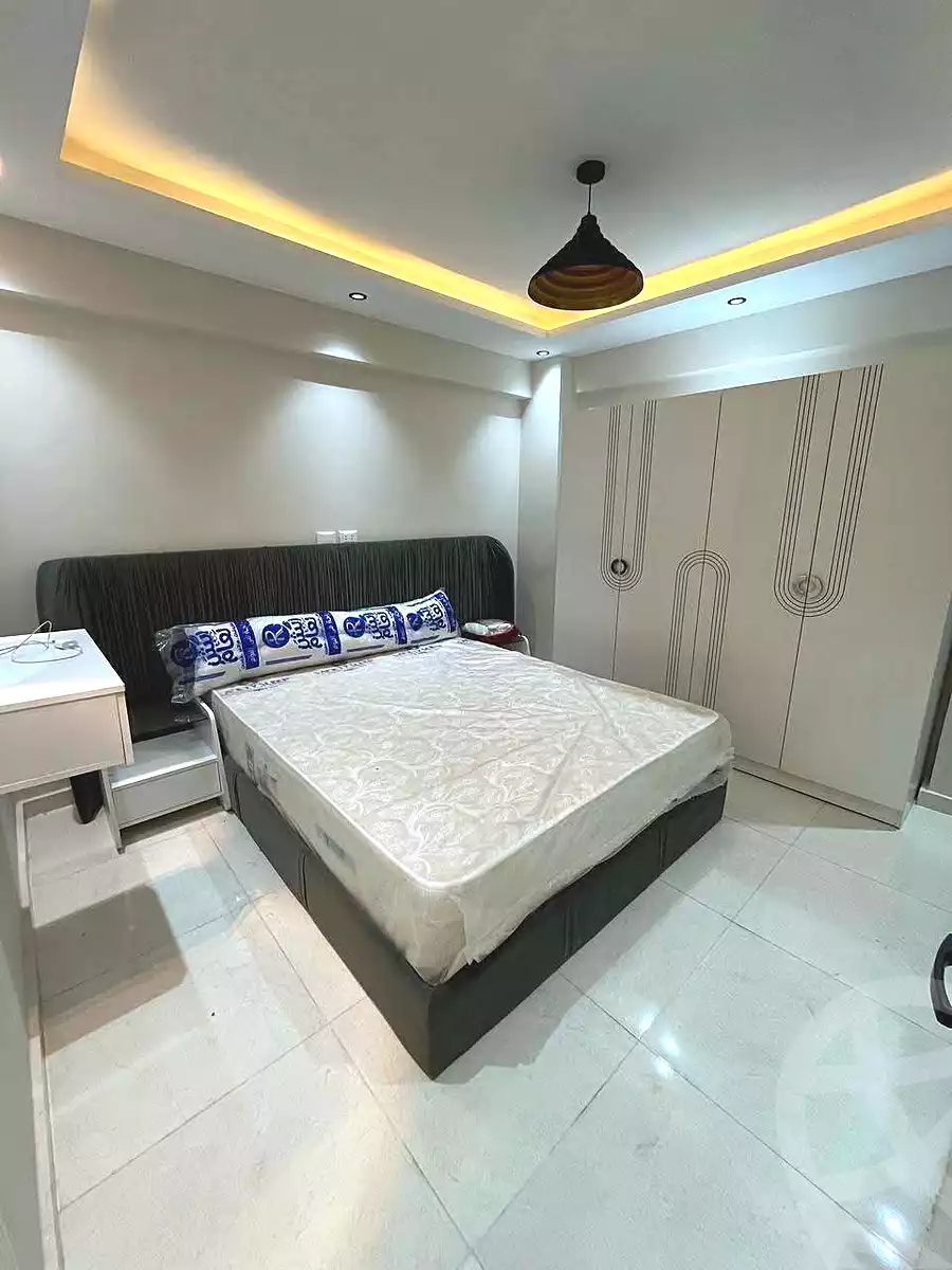 https://aqarmap.com.eg/ar/listing/7174943-for-sale-cairo-helwan-mostafa-fahmy-st