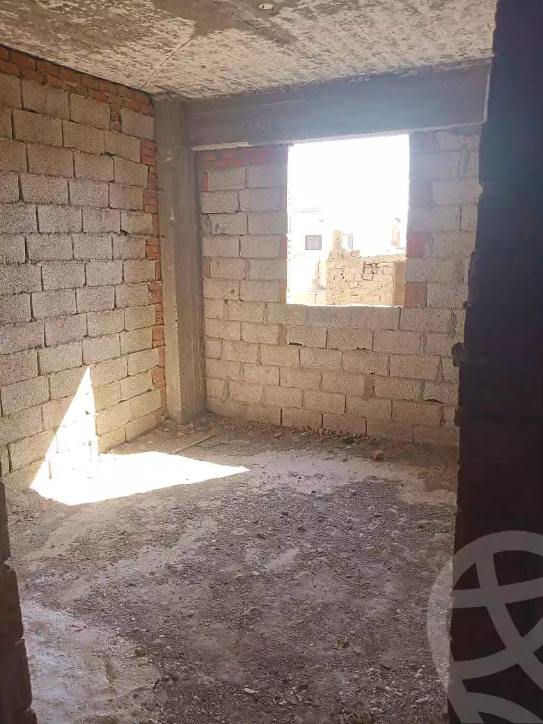 https://aqarmap.com.eg/en/listing/7175051-for-sale-alexandria-al-agamy-bw-ywsf-hosni-mubarak-st