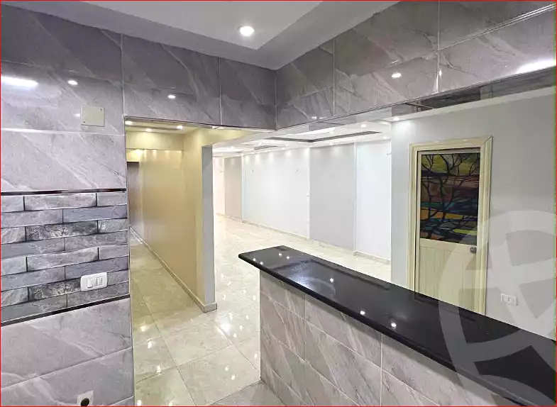 https://aqarmap.com.eg/en/listing/7175058-for-rent-cairo-helwan-mostafa-fahmy-st