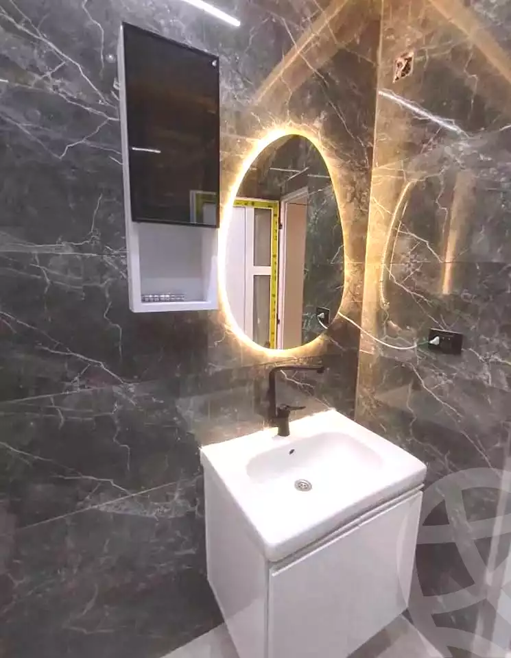 https://aqarmap.com.eg/ar/listing/7175144-for-sale-alexandria-al-agamy-lbytsh-shahr-al-assal-st