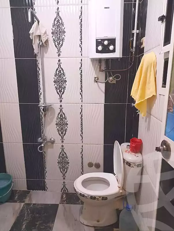 https://aqarmap.com.eg/en/listing/7175315-for-sale-alexandria-el-asafra-l-sfr-qbly-el-tahrir-mosque-st