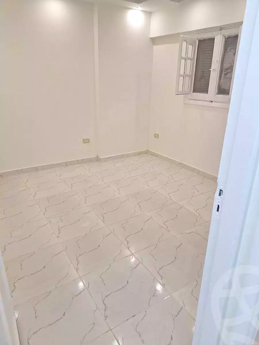 https://aqarmap.com.eg/ar/listing/7175336-for-sale-alexandria-el-mandara-tryq-ljysh