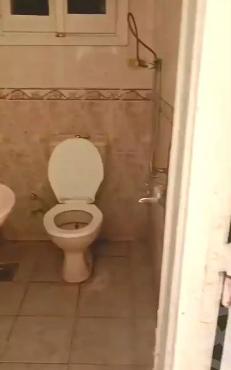 https://aqarmap.com.eg/en/listing/7175400-for-sale-alexandria-al-agamy-lbytsh-shahr-al-assal-st