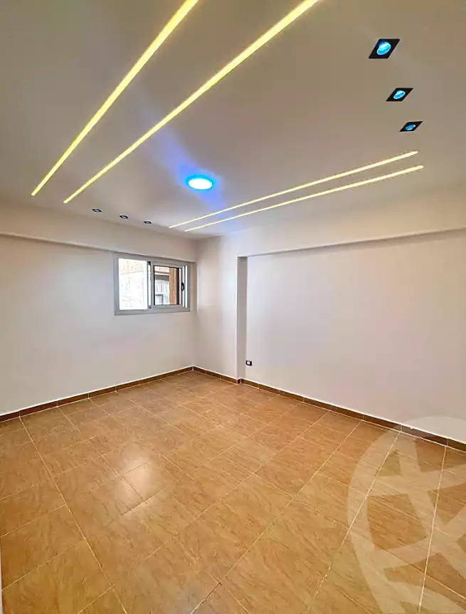 https://aqarmap.com.eg/ar/listing/7175517-for-sale-alexandria-miami-45-street