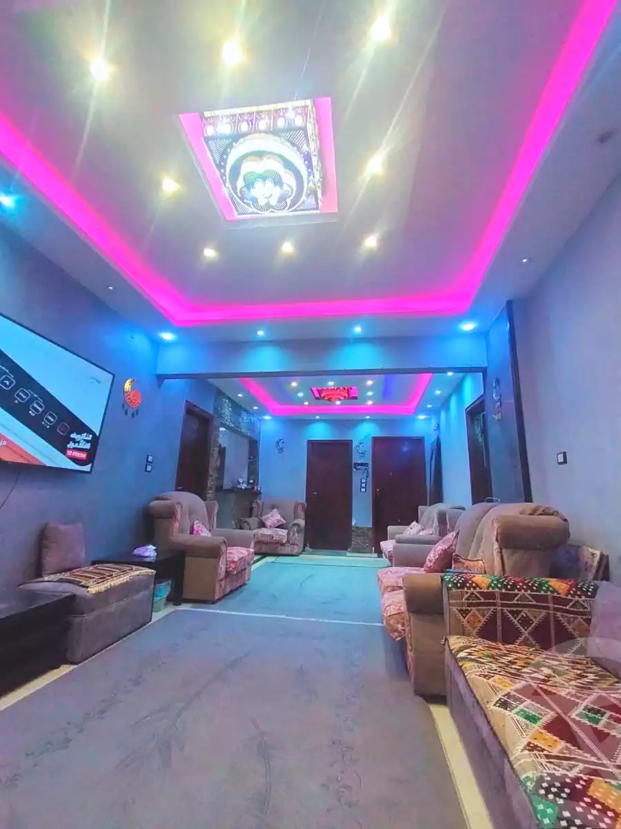 https://aqarmap.com.eg/en/listing/7175718-for-sale-cairo-helwan-helwan-el-sharkeya-heidar-st