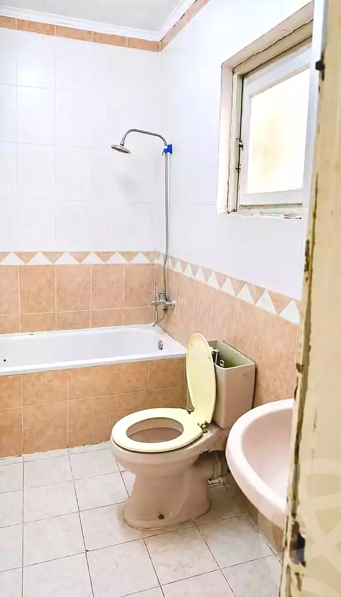 https://aqarmap.com.eg/en/listing/7175868-for-sale-cairo-hadayek-el-koba-mnshy-lsdr