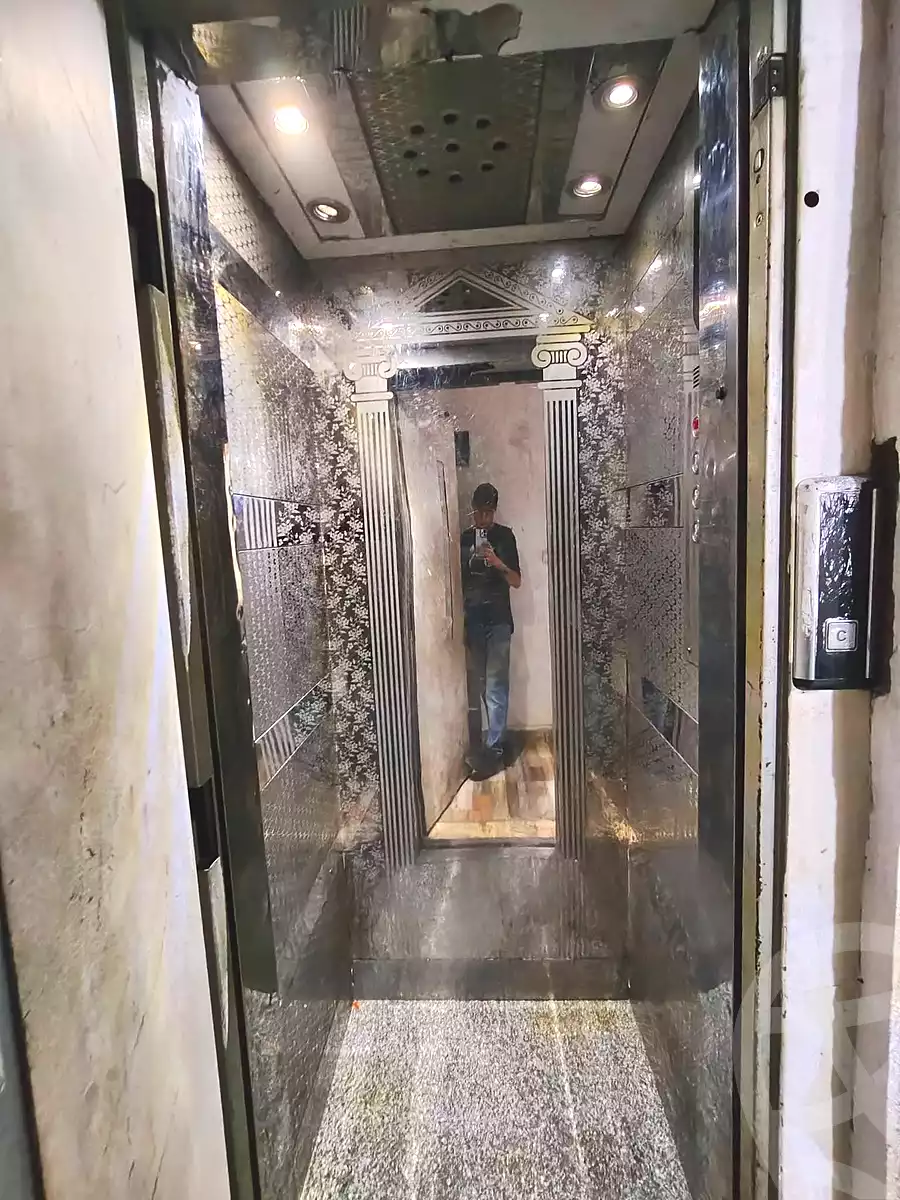 https://aqarmap.com.eg/en/listing/7175898-for-sale-alexandria-fyktwry-el-shaikh-abd-el-hameed-st