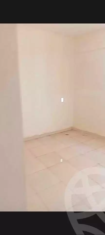 https://aqarmap.com.eg/ar/listing/7175918-for-sale-alexandria-al-agamy-el-hanouvel