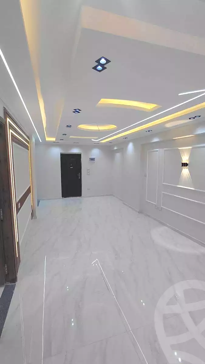 https://aqarmap.com.eg/ar/listing/7176012-for-sale-alexandria-miami