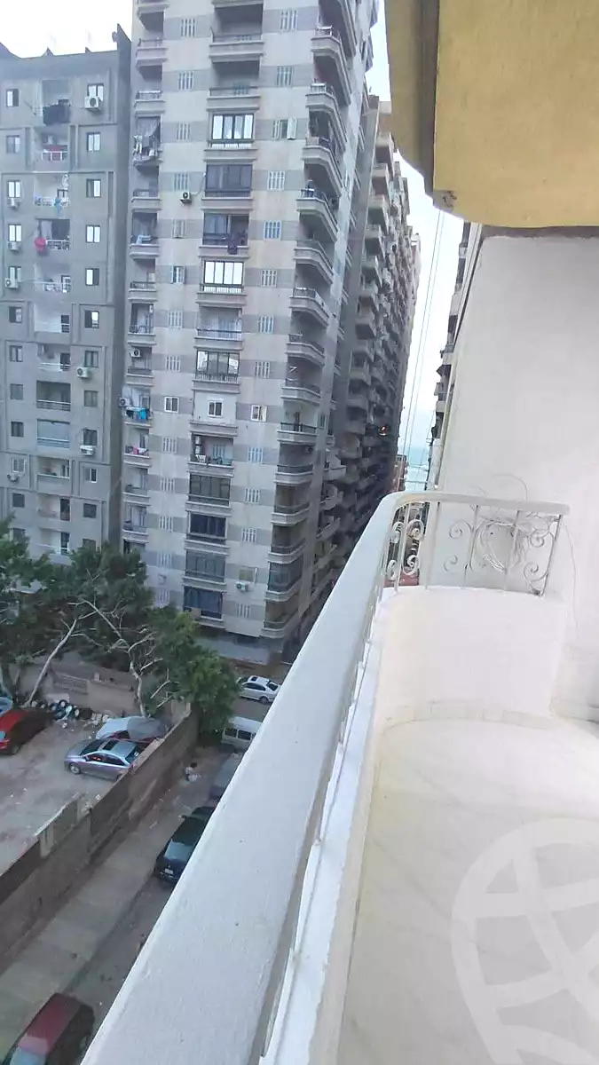 https://aqarmap.com.eg/ar/listing/7176012-for-sale-alexandria-miami