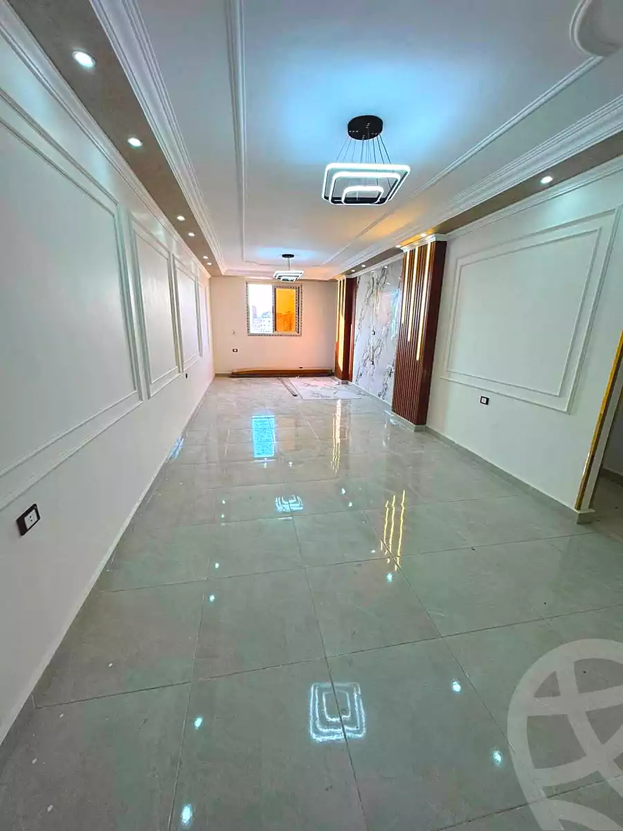 https://aqarmap.com.eg/en/listing/7176108-for-sale-cairo-helwan-azam-mosque-st