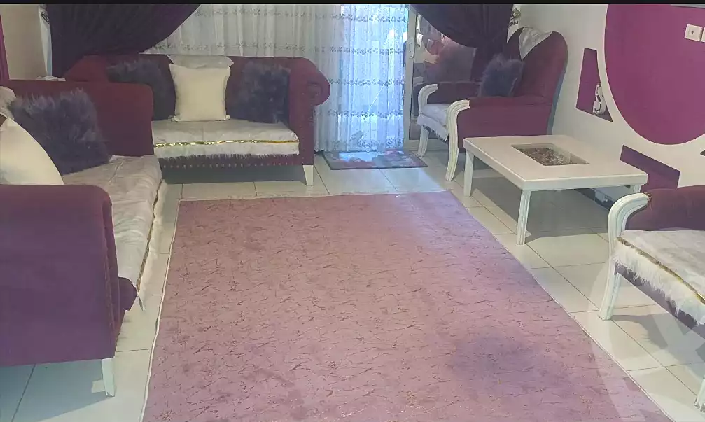 https://aqarmap.com.eg/ar/listing/7176259-for-sale-cairo-helwan-kwrnysh-hlwn