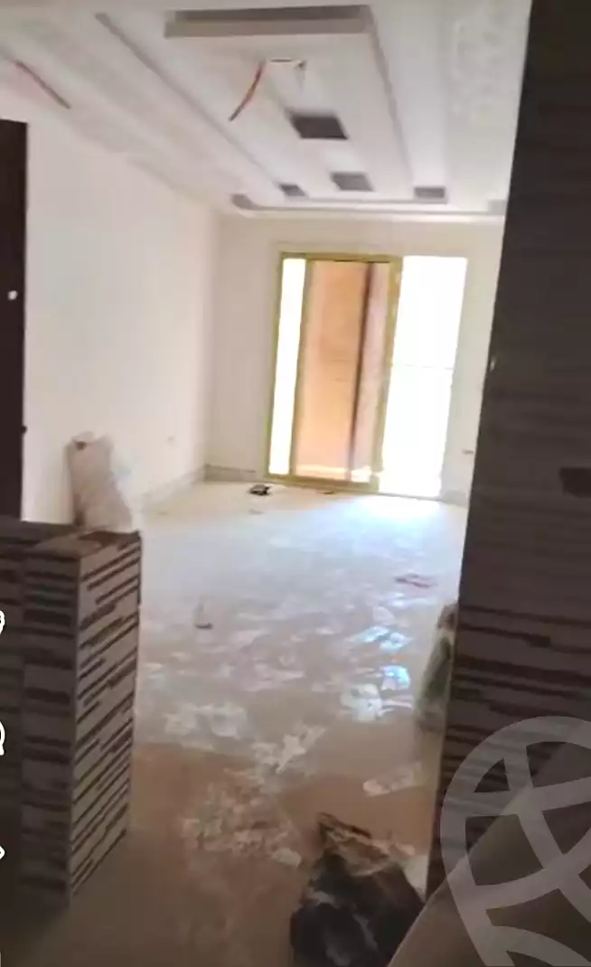 https://aqarmap.com.eg/ar/listing/7176264-for-sale-cairo-helwan-hadayek-helwan-el-eshrein-st