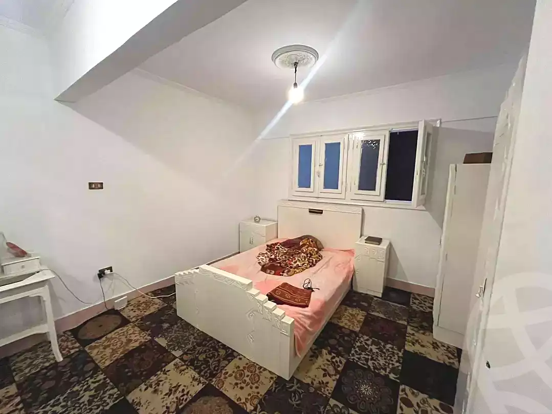 https://aqarmap.com.eg/en/listing/7176323-for-sale-alexandria-camp-cesar