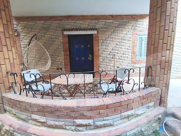 https://aqarmap.com.eg/ar/listing/7176458-for-sale-alexandria-al-agamy-lbytsh-shahr-al-assal-st