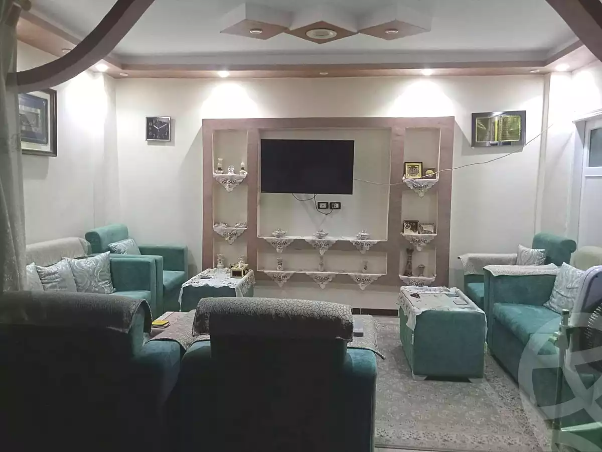 https://aqarmap.com.eg/ar/listing/7176451-for-sale-cairo-helwan-youssef-st