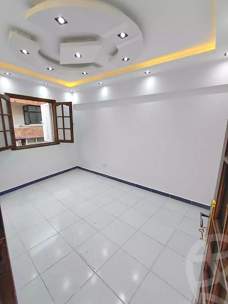 https://aqarmap.com.eg/ar/listing/7176552-for-sale-alexandria-sydy-bshr-sydy-bshr-bhry