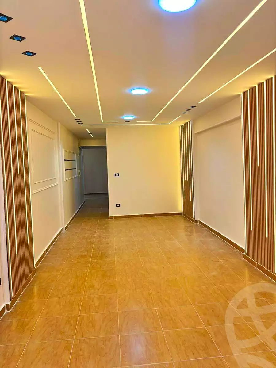 https://aqarmap.com.eg/ar/listing/7176624-for-sale-alexandria-el-asafra-shr-45