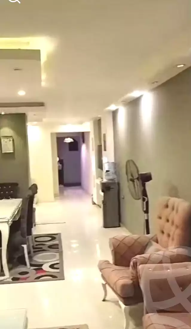 https://aqarmap.com.eg/en/listing/7176633-for-sale-cairo-helwan-hadayek-helwan-nile-corniche-st