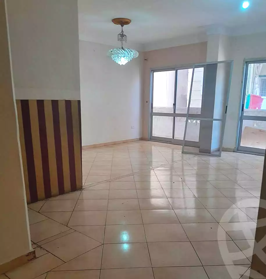 https://aqarmap.com.eg/ar/listing/7176714-for-rent-alexandria-el-asafra-l-sfr-bhry