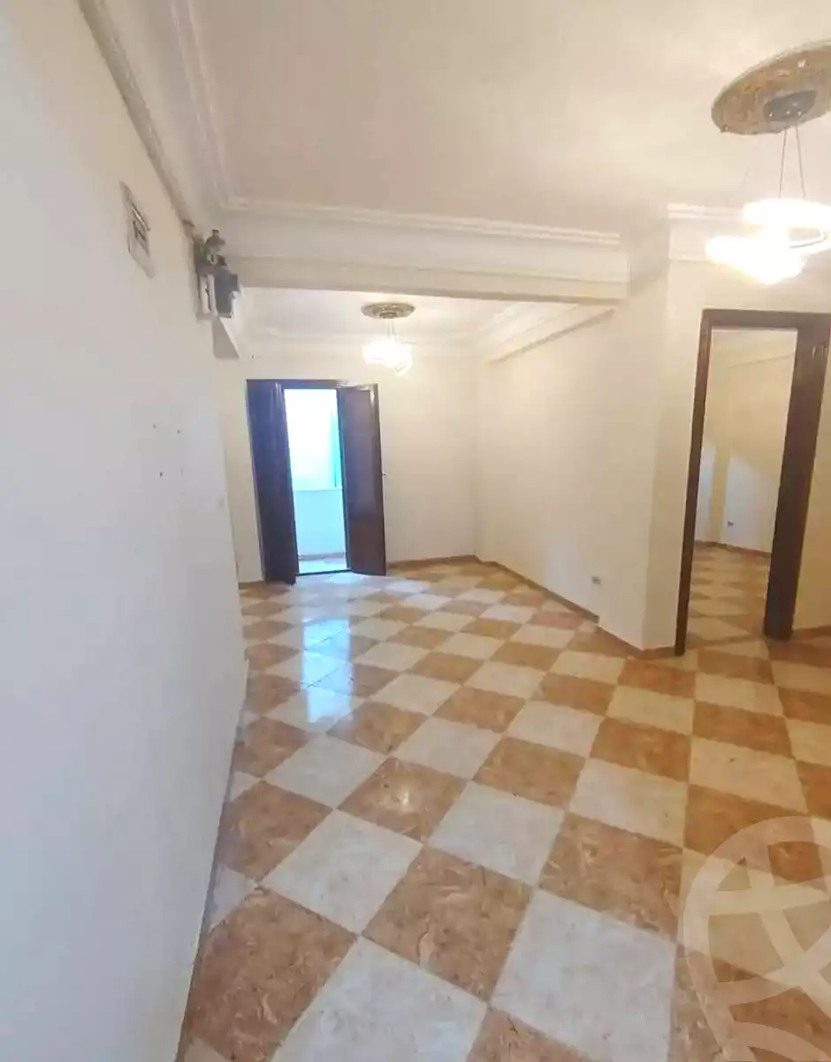 https://aqarmap.com.eg/ar/listing/7176762-for-sale-alexandria-lsywf-el-falki