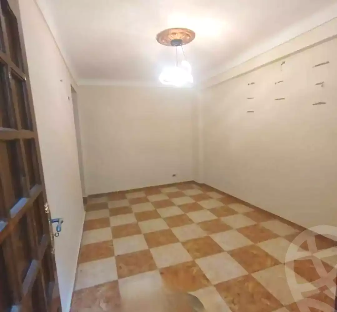 https://aqarmap.com.eg/ar/listing/7176762-for-sale-alexandria-lsywf-el-falki
