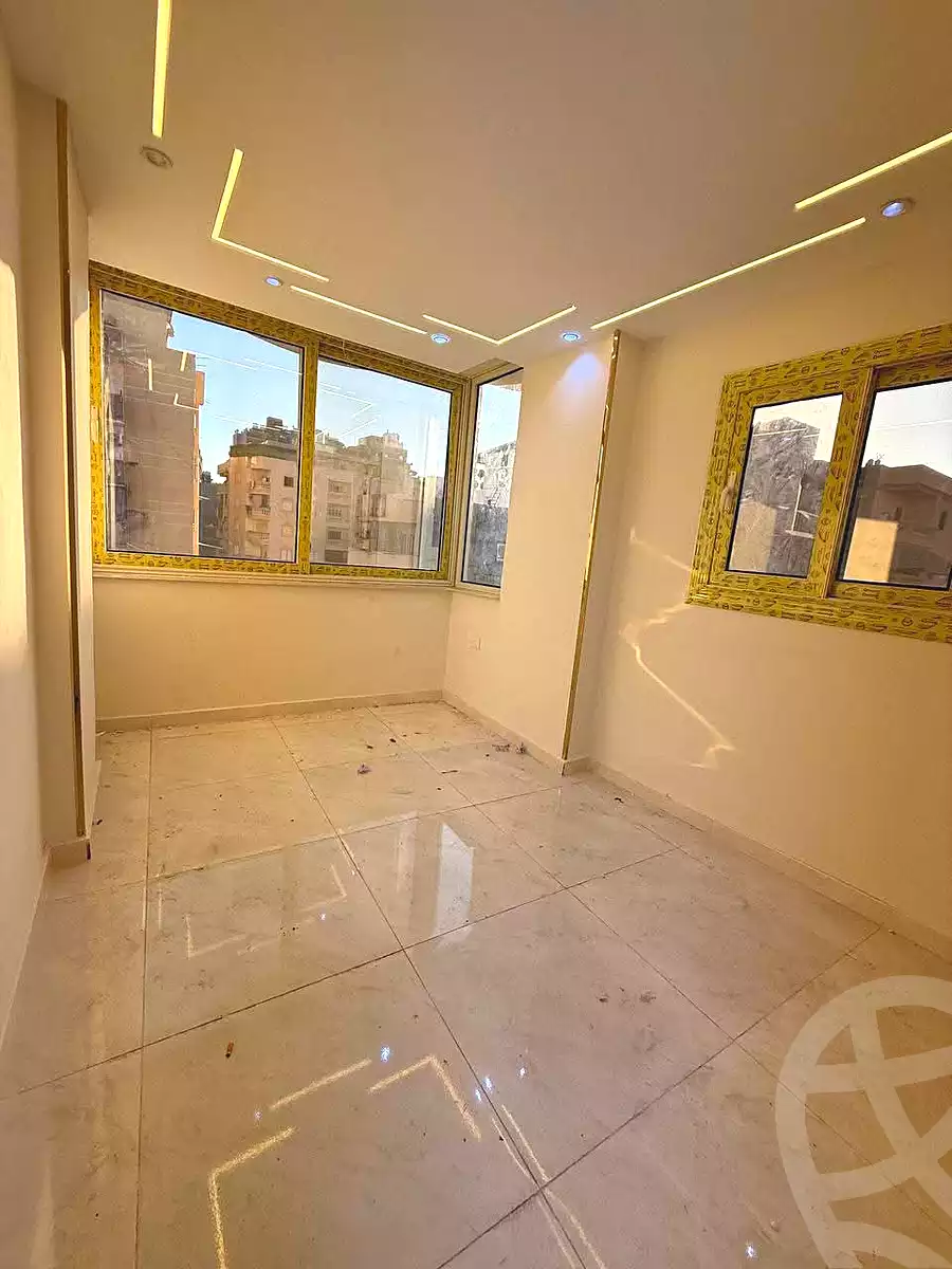 https://aqarmap.com.eg/ar/listing/7176919-for-sale-alexandria-miami-mahmoud-el-isawy-st