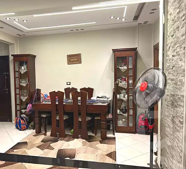 https://aqarmap.com.eg/ar/listing/7177341-for-sale-cairo-el-abbasiya-ramsis-st